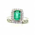 Anello con smeraldo 7 x 5 ct. 0,97 e diamanti